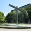 芹ヶ谷公園の彫刻噴水・シーソー